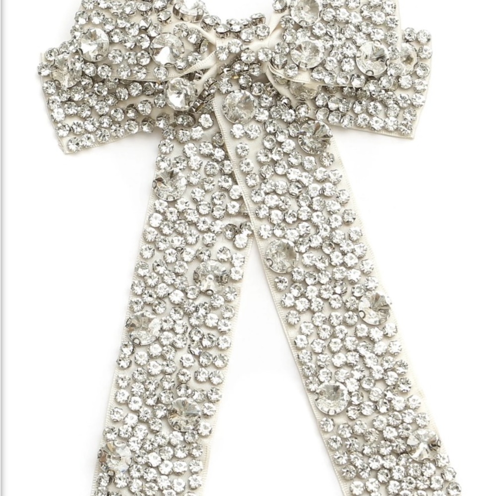 Show Me Your Mumu Rhinestone Hair Bow